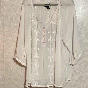 Lane Bryant Sheer peplum shirt 26-28. White.
